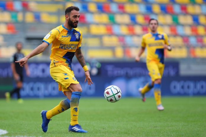 Salernitana Kastanos