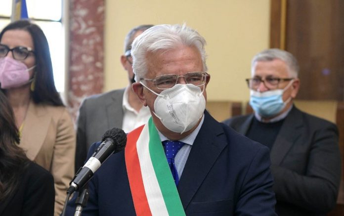 sindaco-vincenzo-napoli