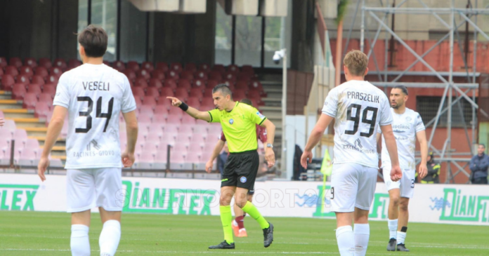 salernitana-sudtirol-arbitro