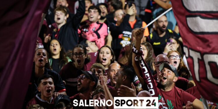 Esodo dei tifosi granata per Altamura-Salernitana